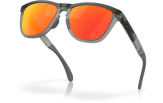 Päikeseprillid OAKLEY Frogskins Range Matte Grey Smoke/Grey Ink Prizm Ruby