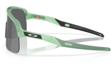 Päikeseprillid OAKLEY SUTRO LITE S MATTE TRANS JADE PRIZM BLACK Matt Transparent Jade Prizm Black