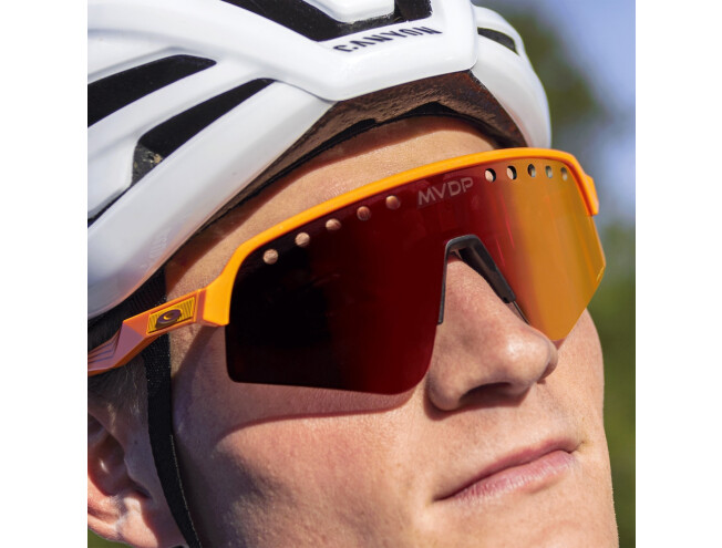 Päikeseprillid OAKLEY Sutro Lite Sweep MVDP Orange Sparkle Prizm Road Mathieu Van Der Poel Orange Sparkle Prizm Road